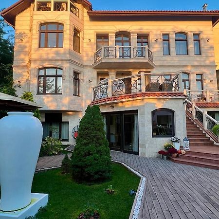 Villa-Sofia Mini-Hotel Odessa Buitenkant foto