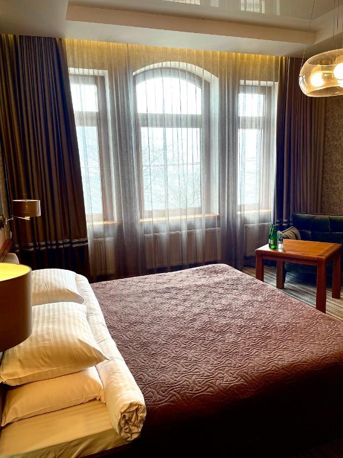 Villa-Sofia Mini-Hotel Odessa Buitenkant foto